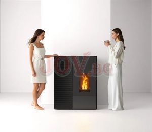 Пелетна камина EIKO 365 UP, топловъздушна, отопление 6 kW / охллаждане 2.4 kW 